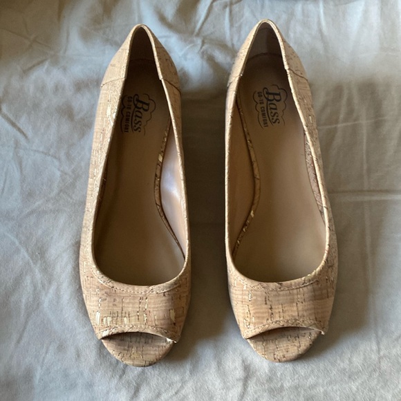 Bass Shoes - Bass cork wedges